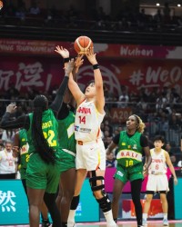 MK体育-泪目！李月汝夺单场最佳表态：海外历练为了助中国女篮上领奖台